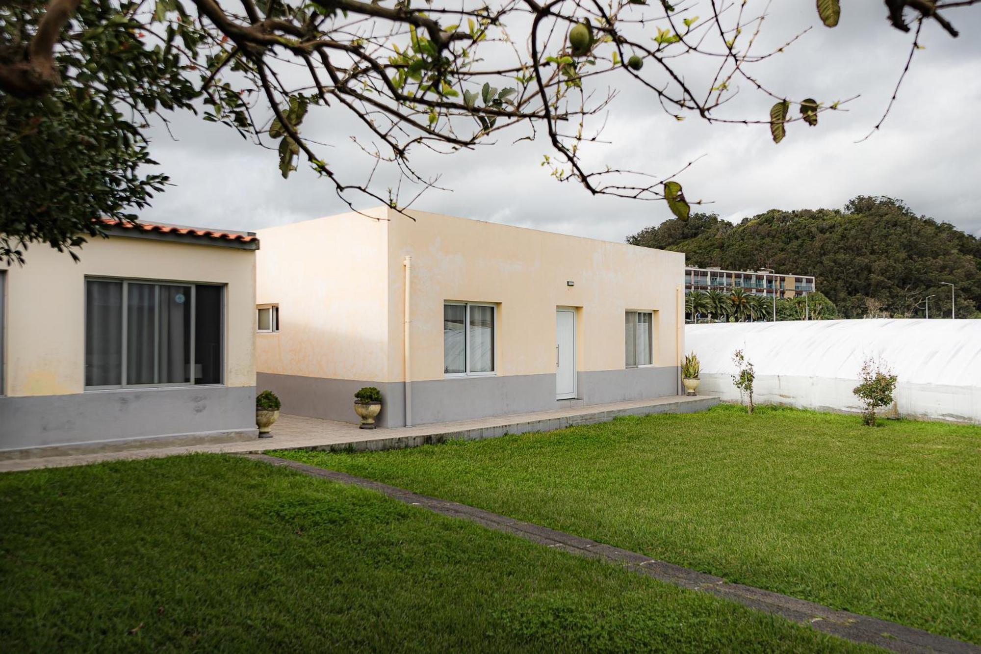 Pineapple Studio Ponta Delgada  Exterior photo